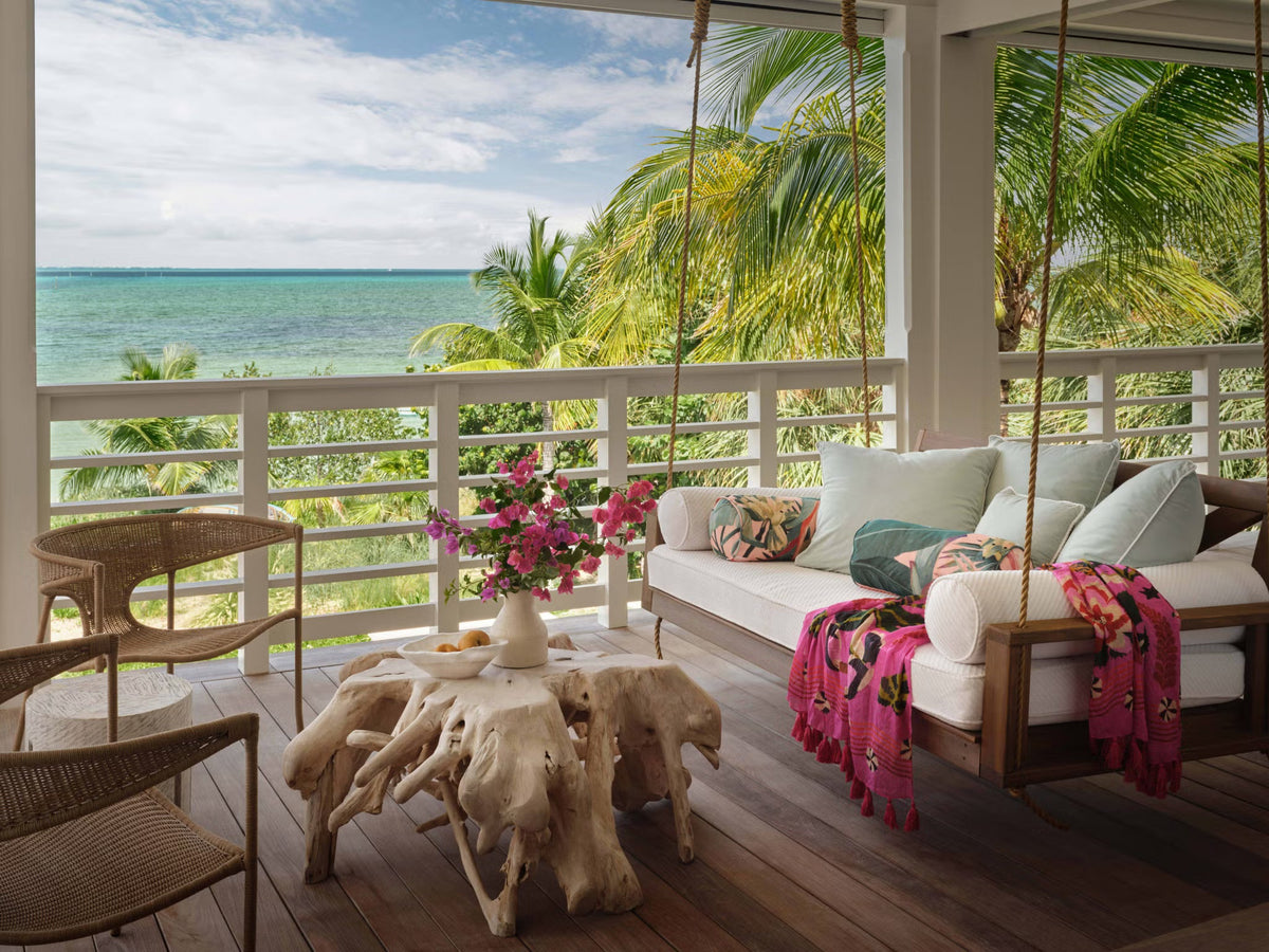 After a Devastating Hurricane, Jewelry Designer Kendra Scott’s Vacation Home Became a Serene Retreat