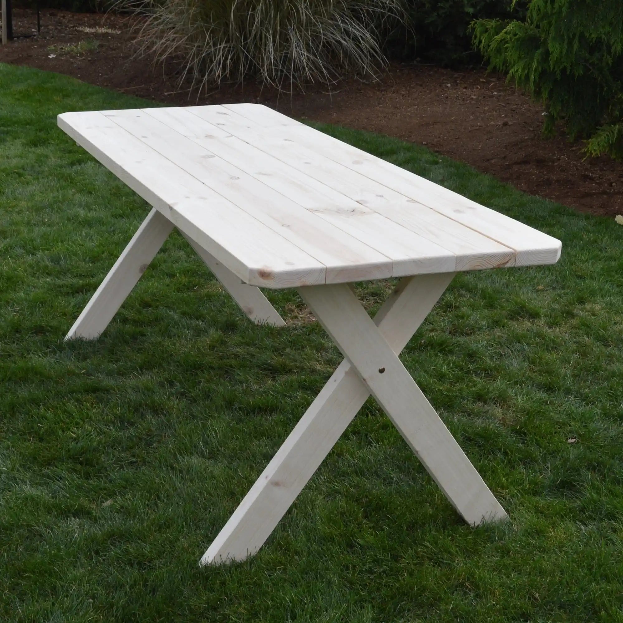 Keystone Amish Co. Spruce Crossleg Outdoor Dining Table