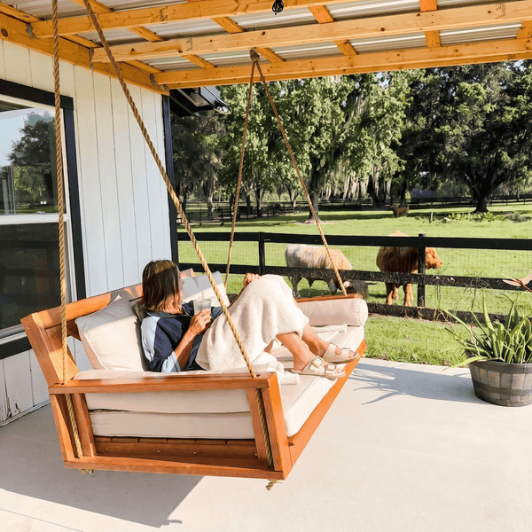 Amish Casual The Malvern Porch Swing Bed