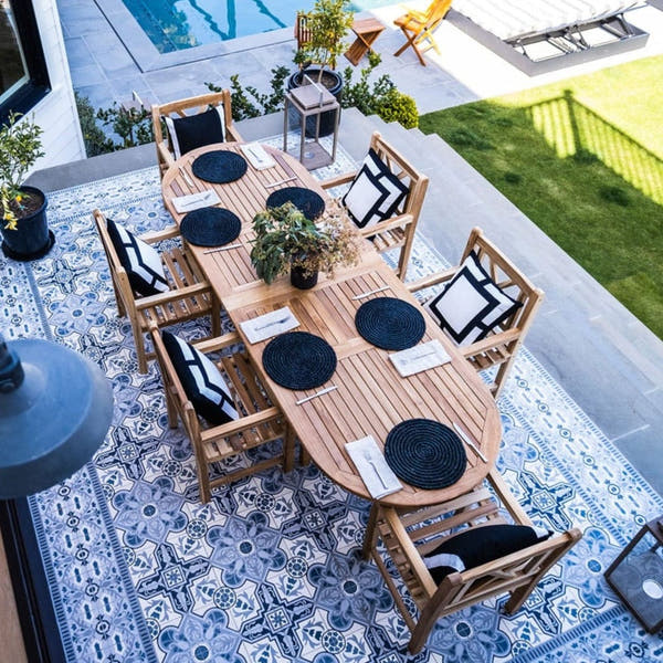Adjustable 6-8 Person Natural Teak Outdoor Dining Table – 79″-118″