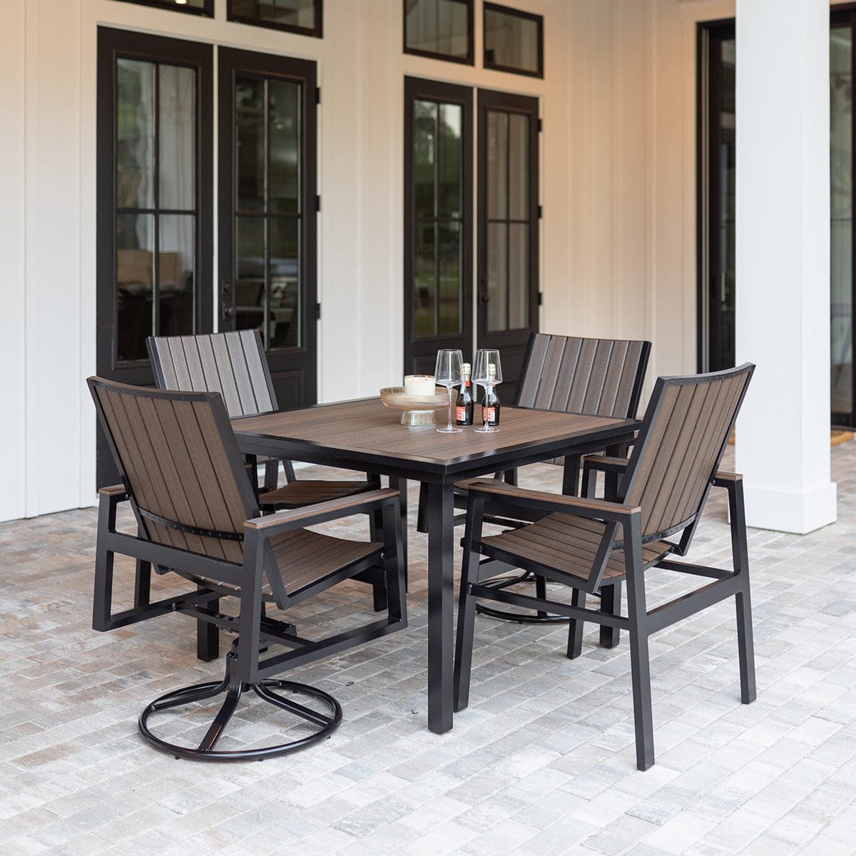 Berlin Gardens Vida 44″ Square Aluminum Dining Table