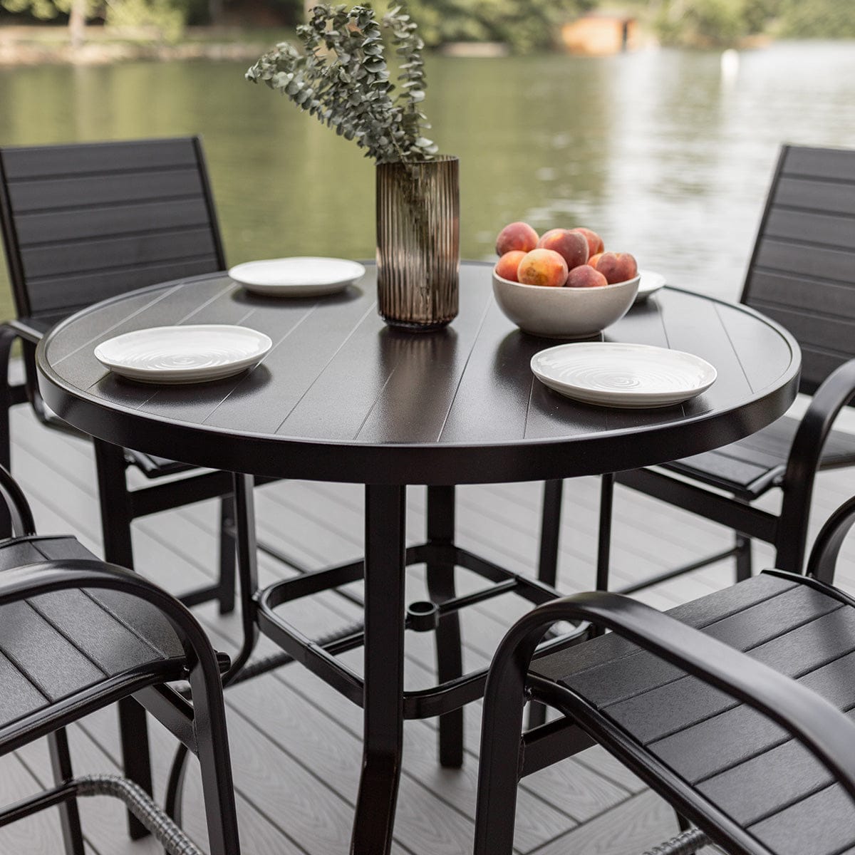 Berlin Gardens Murphy 42″ Aluminum Round Bar Table