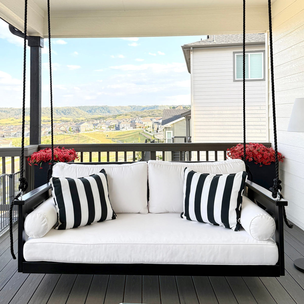 Amish Casual The Bradford Twin Swing Bed in Tricorn Black, black hanging ropes, 4-point hanging