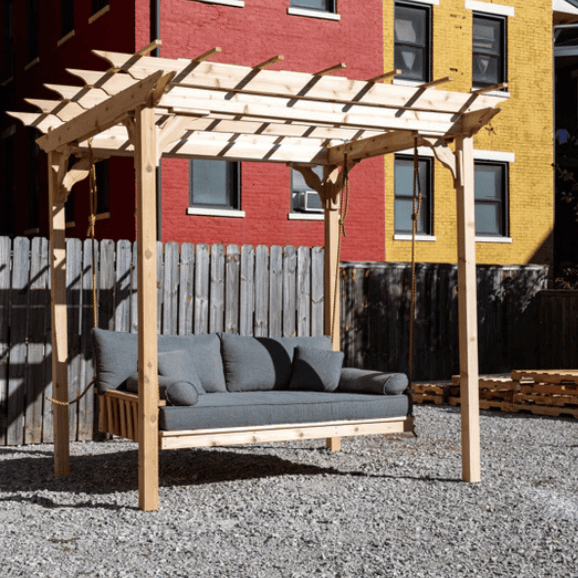 Keystone Amish Co. Twin Franklin Red Cedar Swing Bed, Unfinished