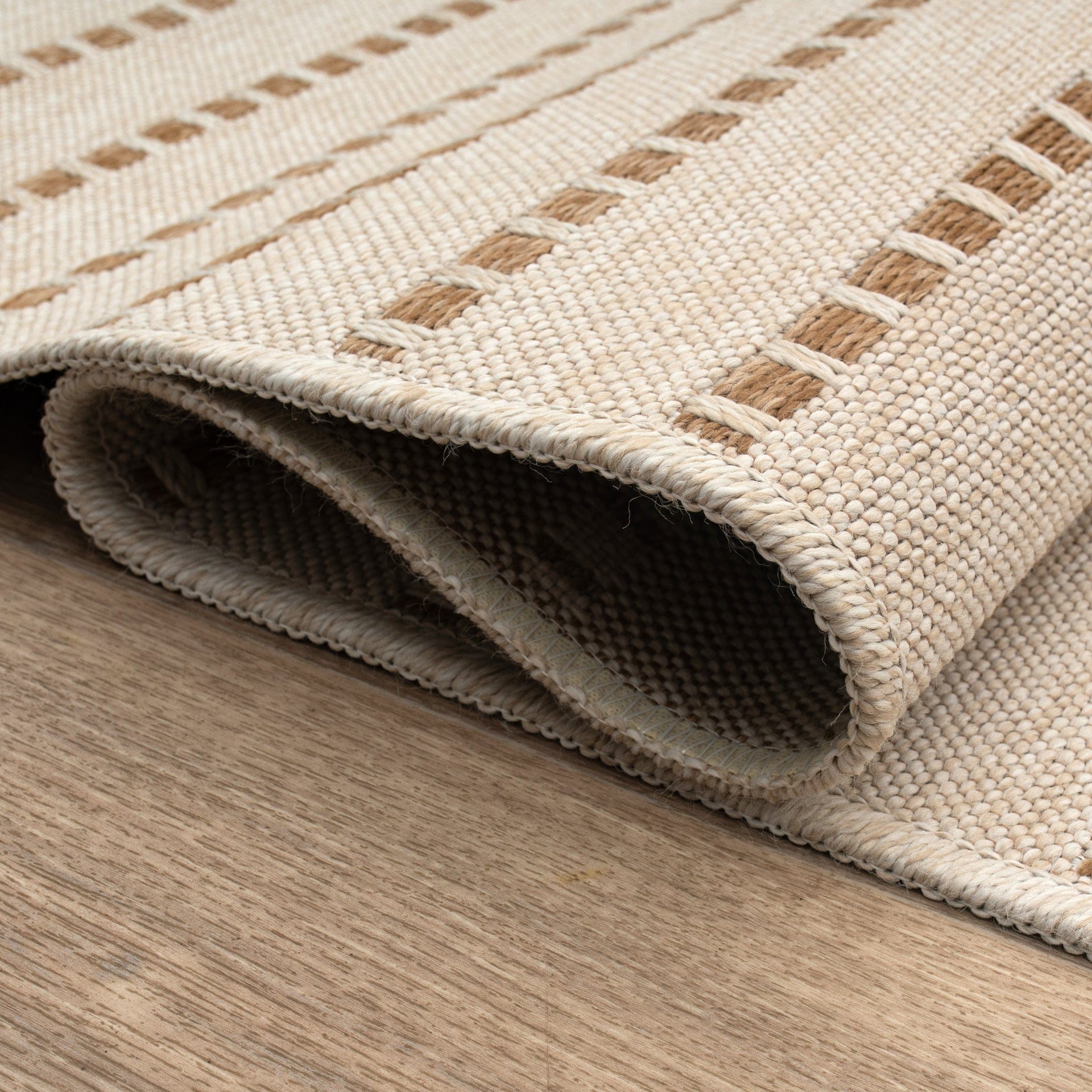 Ottenby Outdoor Rug, Flax on White