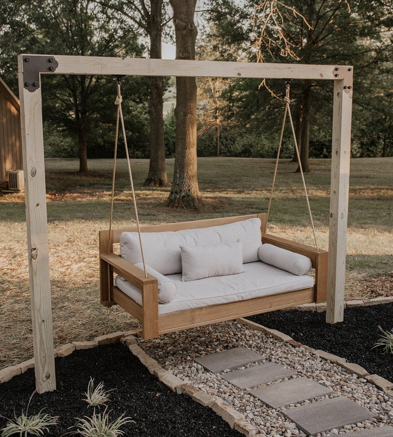 Danville Daybed Swing in Oak