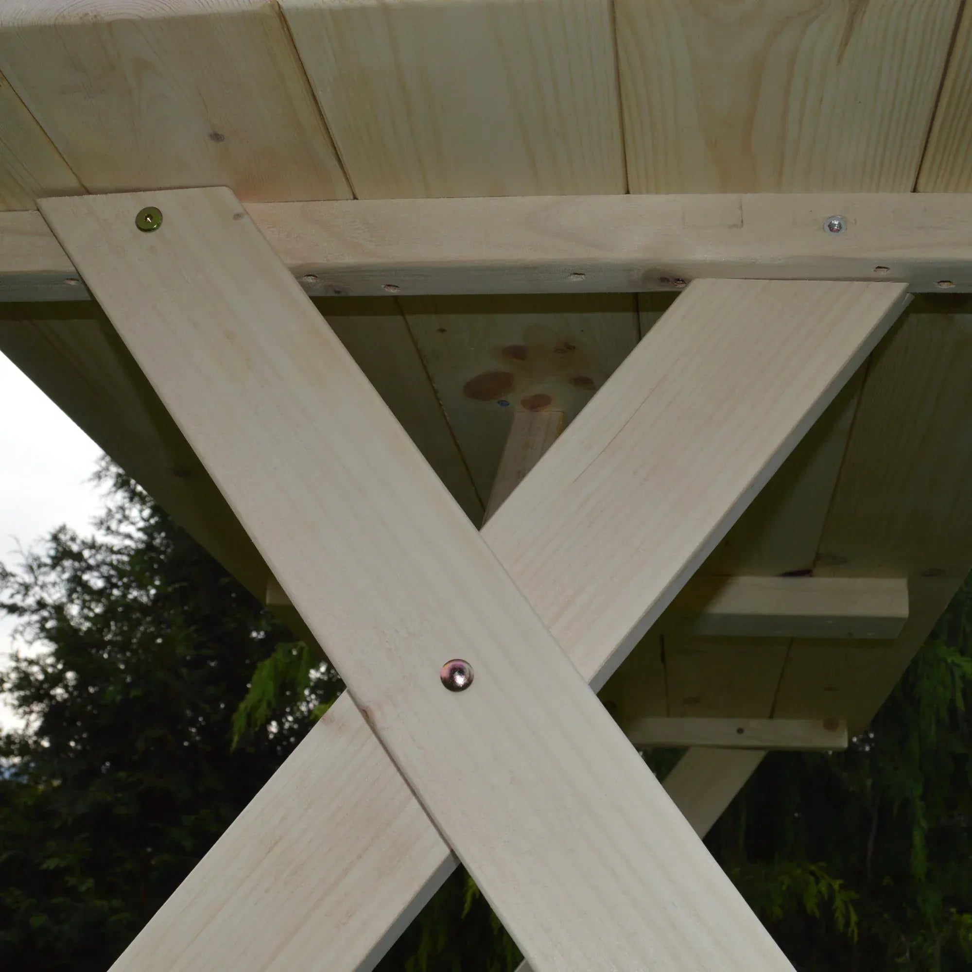 Keystone Amish Co. Spruce Crossleg Outdoor Dining Table