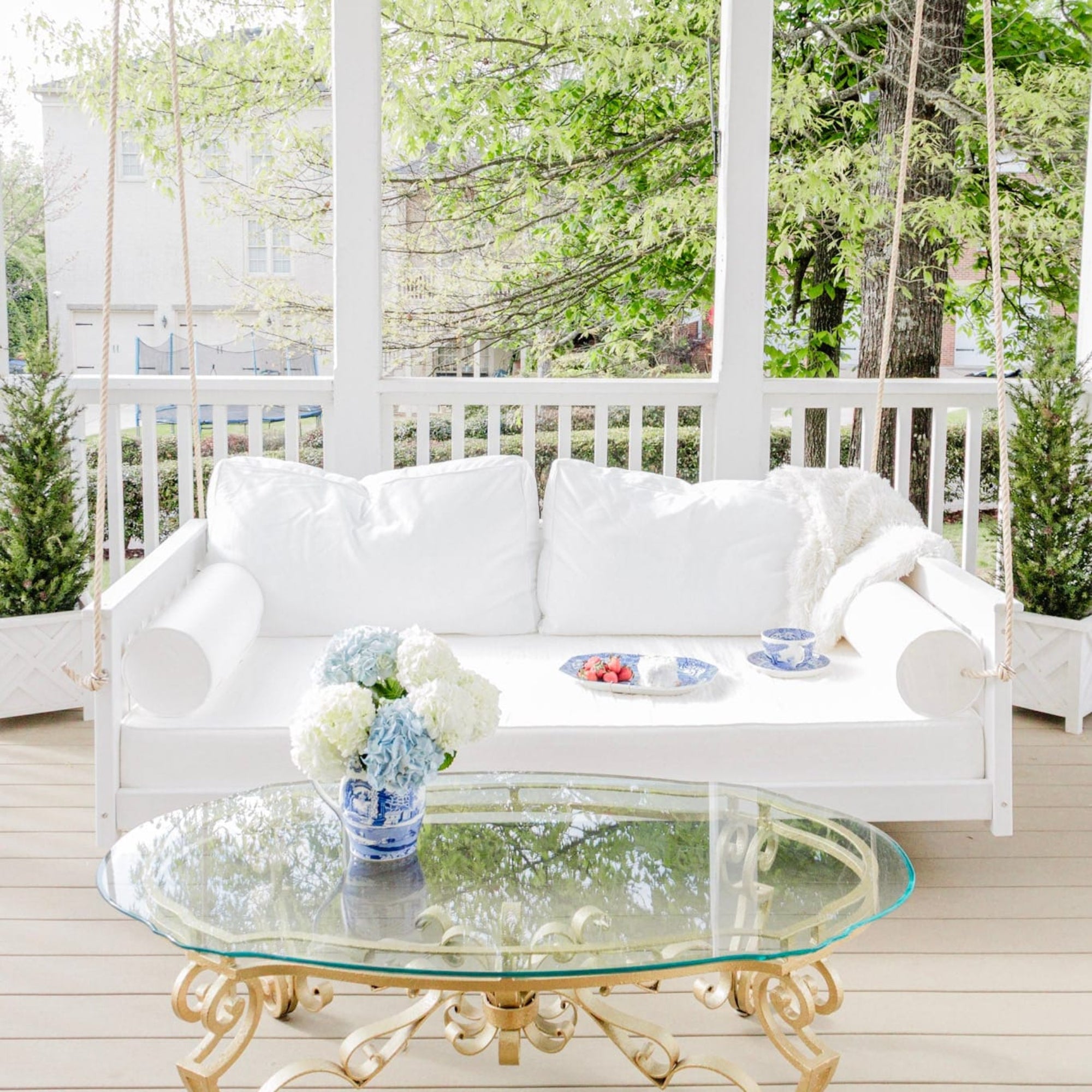 East Green Beckett Poly Composite Daybed Swing