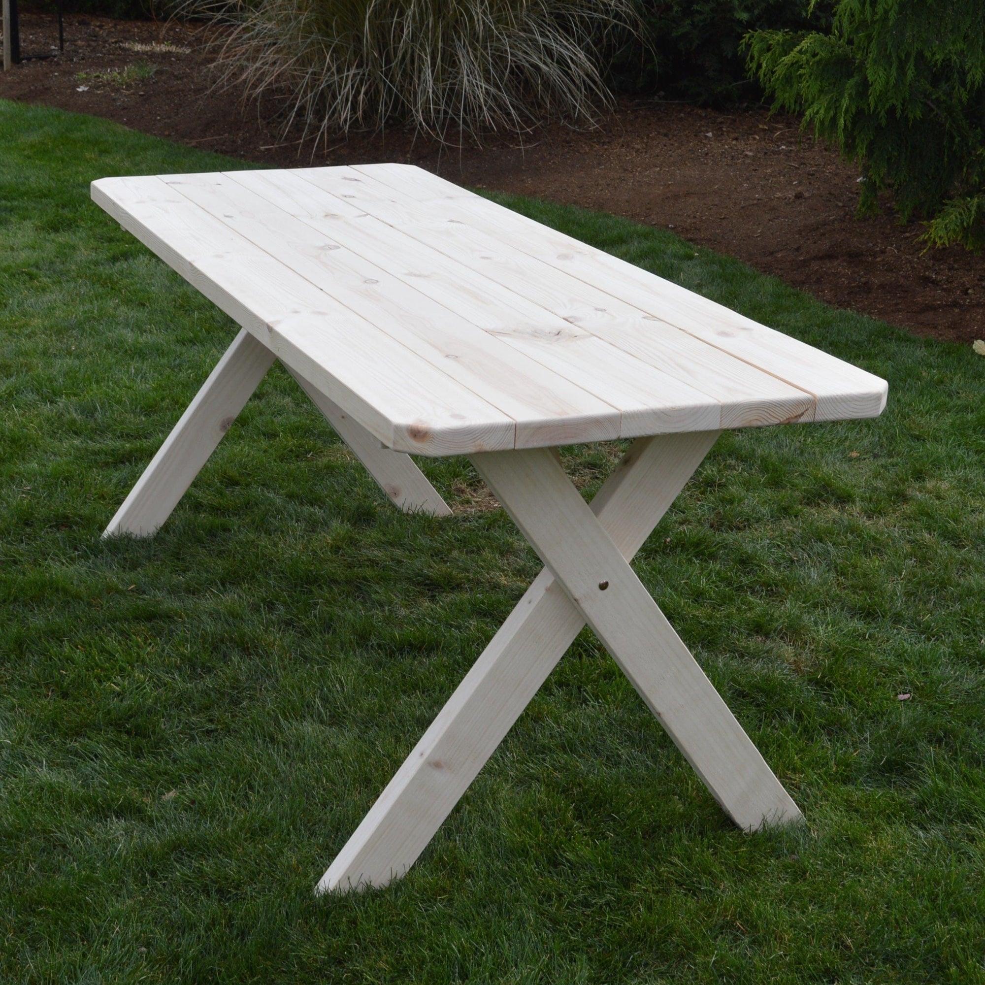 Keystone Amish Co. Spruce Crossleg Outdoor Dining Table