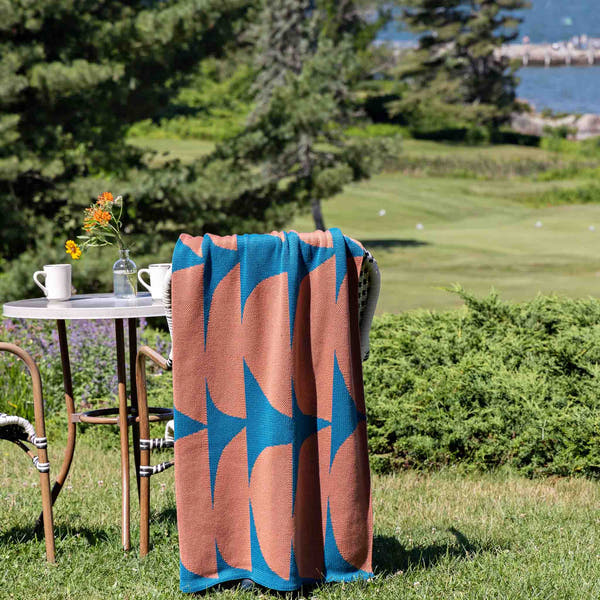 Indoor | Outdoor Sustainable Knit Modern Throw Blanket - Poly Kaareva by Petra Kaksonen