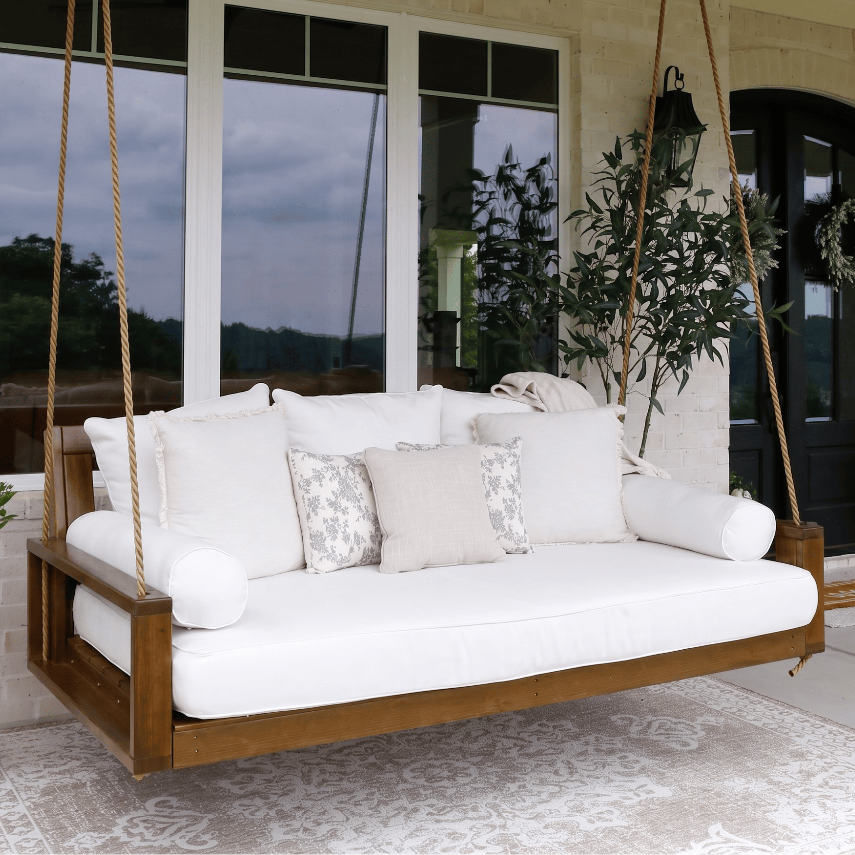 Amish Casual Malvern Porch Swing Bed, 4 Ft Oak