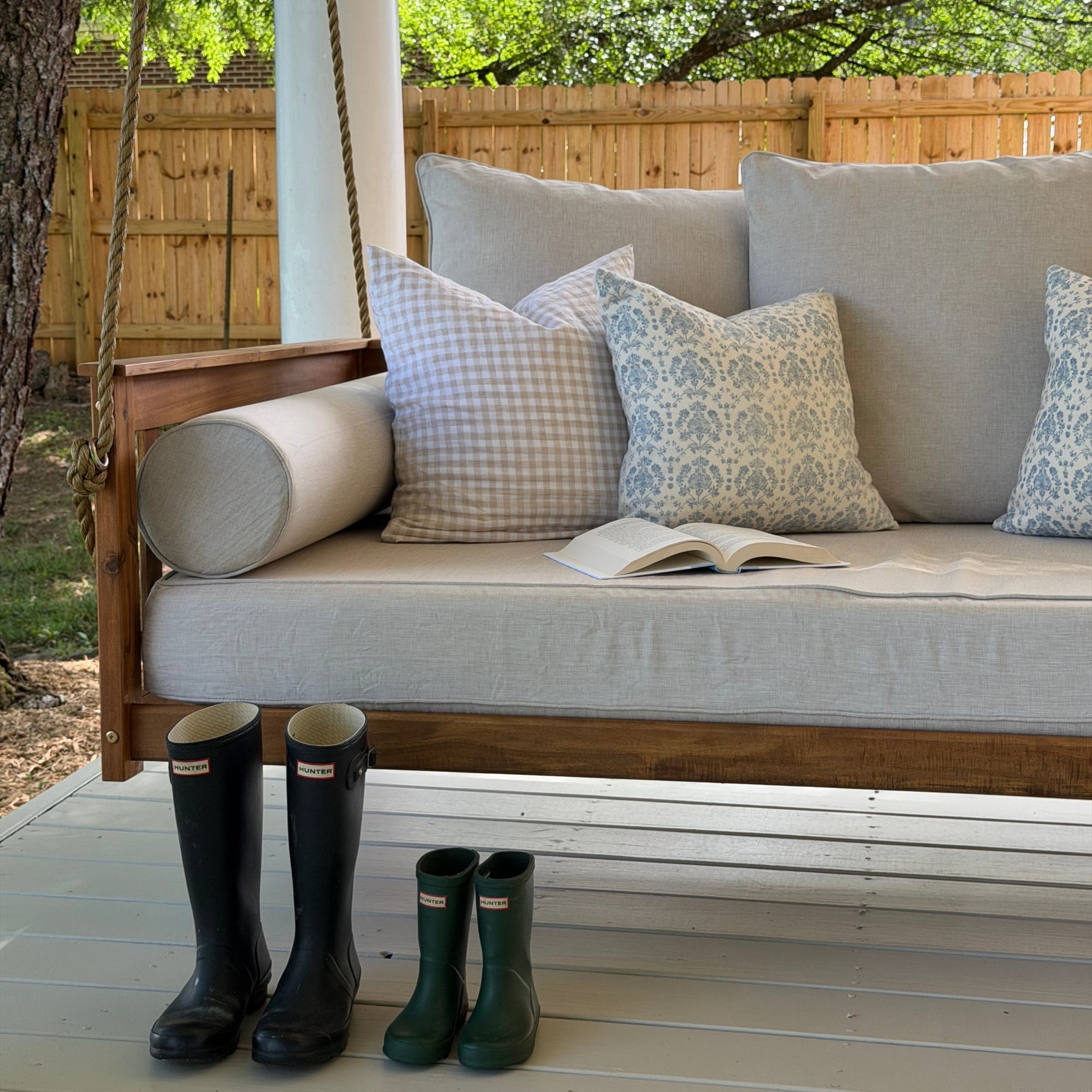 Twin Charleston Daybed Swing in Oiled Acacia