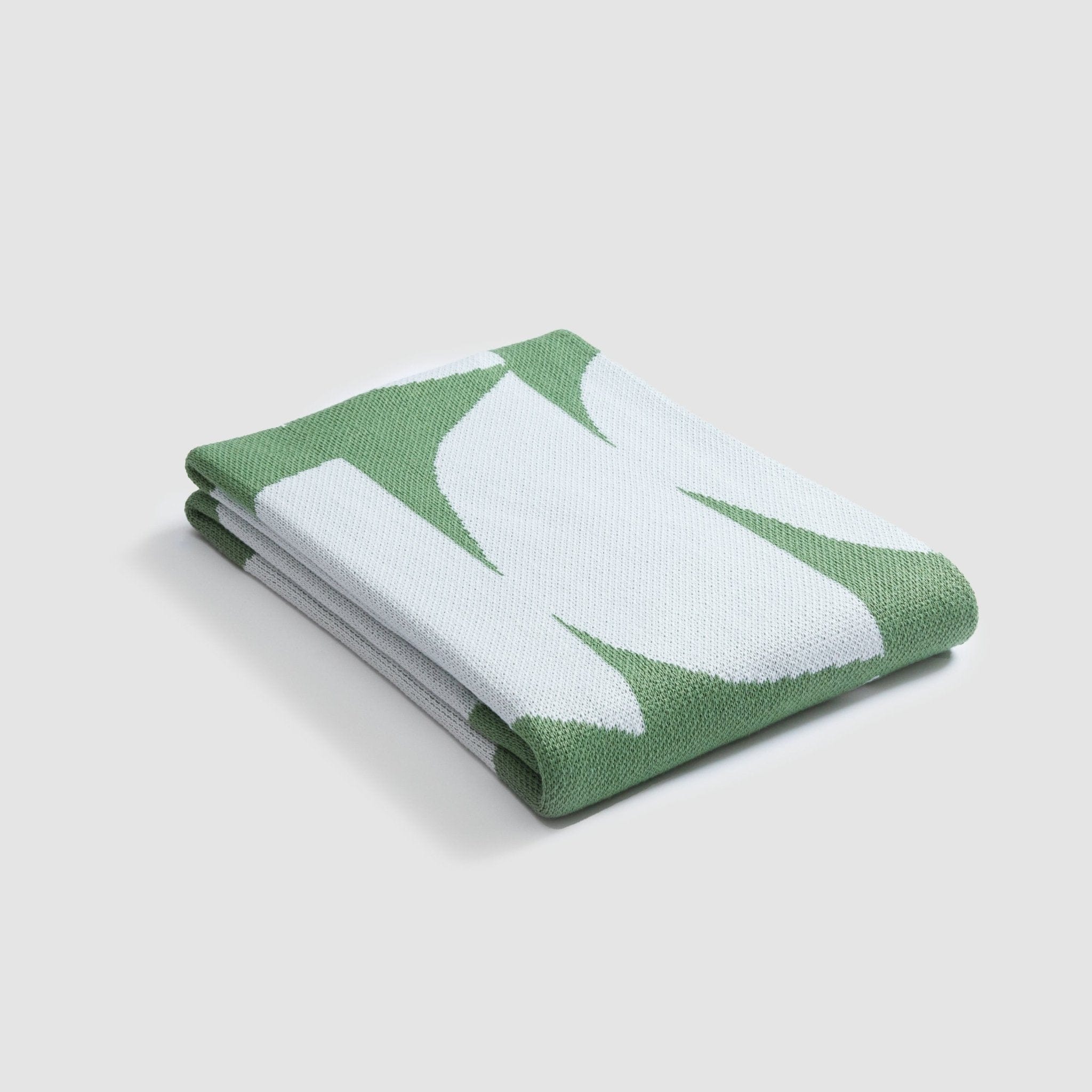 Indoor | Outdoor Sustainable Knit Modern Throw Blanket - Poly Kaareva by Petra Kaksonen