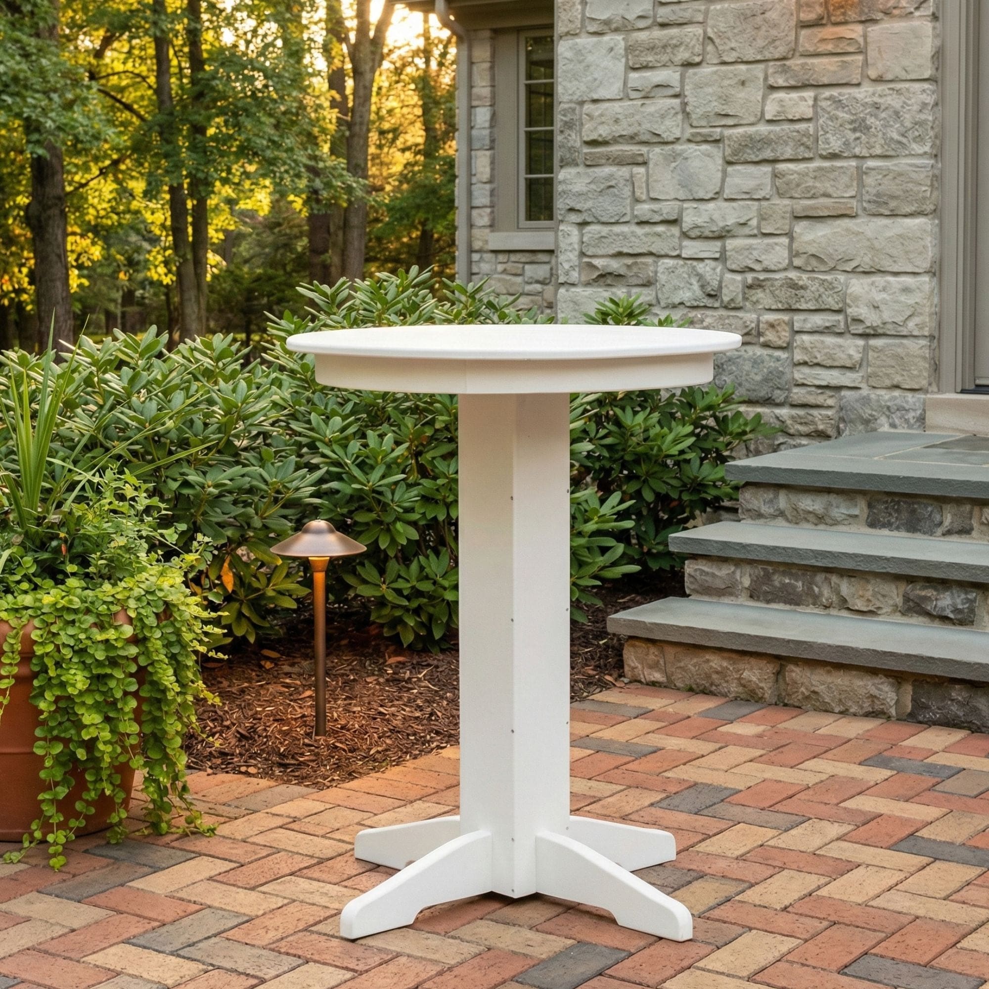 Keystone Amish Co. Poly Composite Round Outdoor Bar Height Table